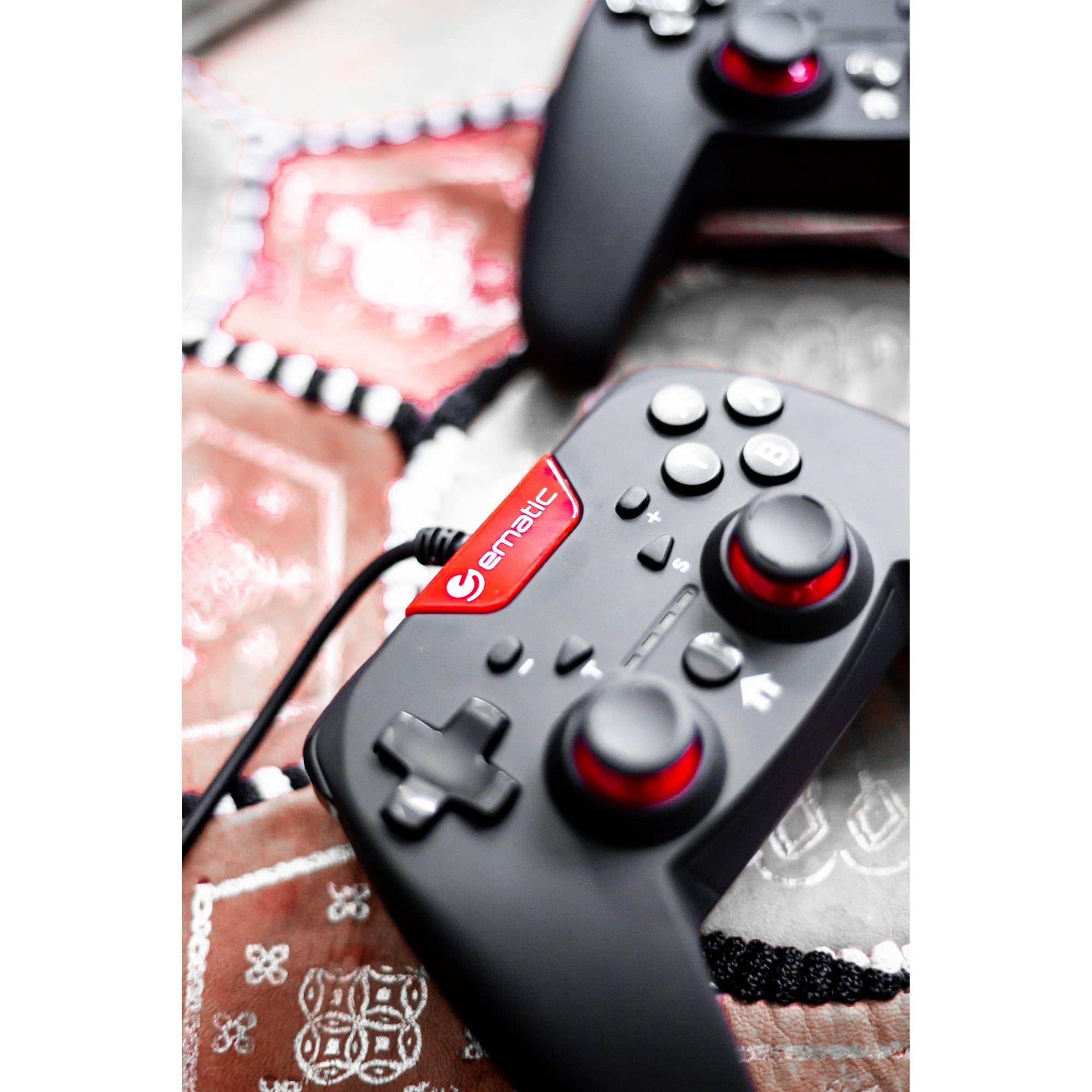 Ematic Nintendo Switch Wired Controller, Black + Red - NSWC012W